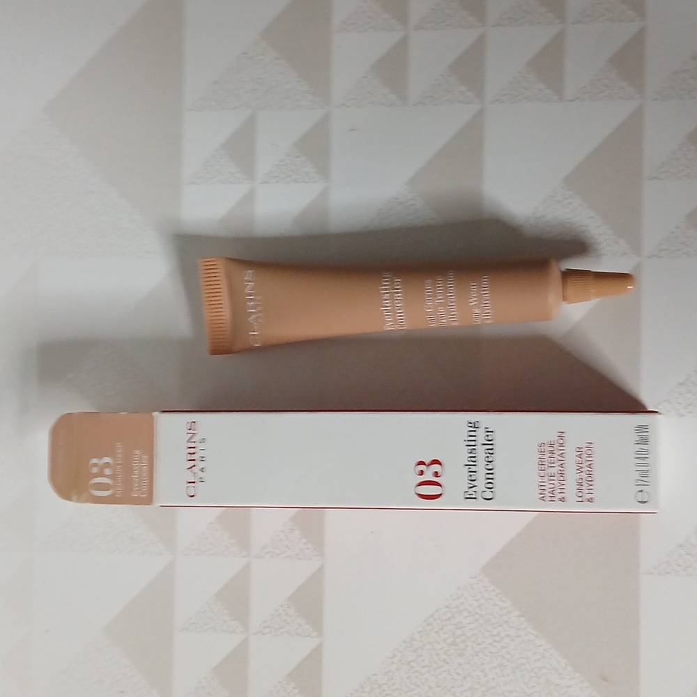 Clarins Everlasting Concealer - 03 Medium Deep 12 Ml